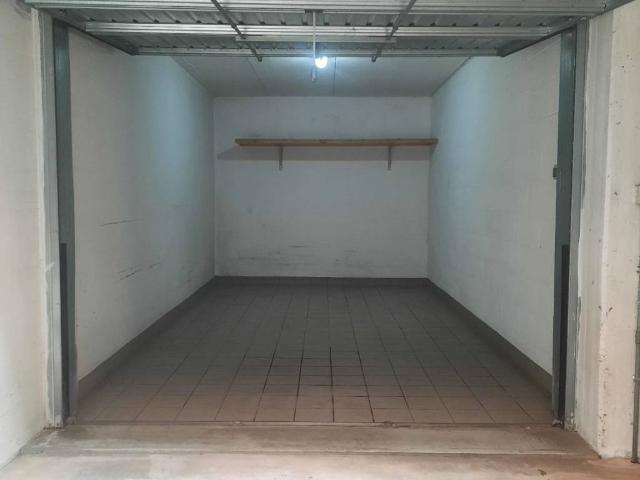 Box in vendita a Fiorenzuola D'arda, Reggio Emilia