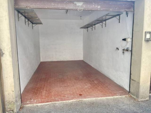 Box in vendita a Quartiere 3, Firenze