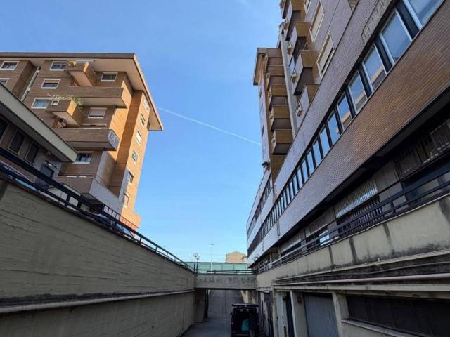 Box in vendita a Quartiere 5, Firenze