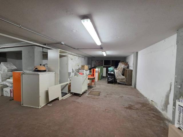 Box in vendita a Quartiere 5, Firenze