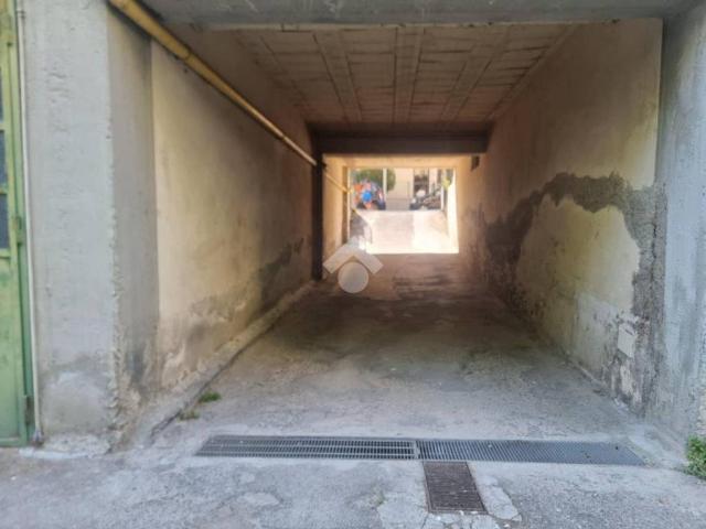 Box in vendita a Quartiere 5, Firenze