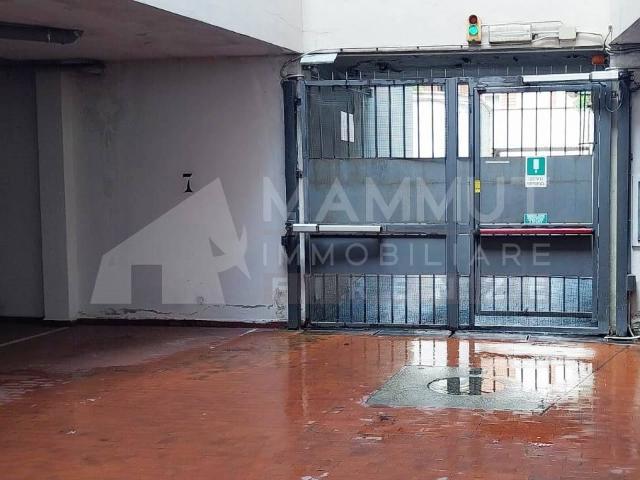 Box in vendita a Quartiere 2, Firenze
