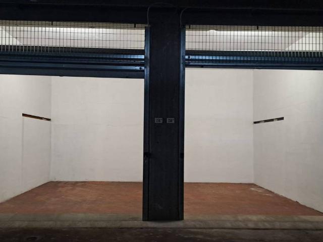 Box in vendita a Quartiere 2, Firenze