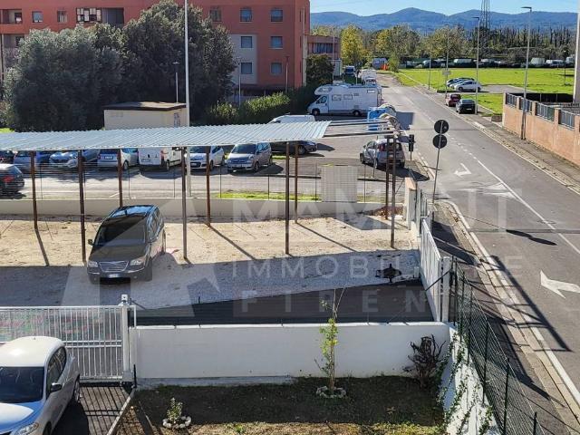 Box in vendita a Quaracchi, Firenze