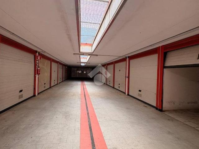 Box in vendita a Serpiolle, Firenze