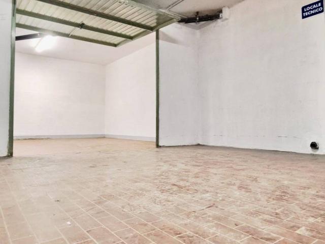 Box in vendita a Quartiere 5, Firenze