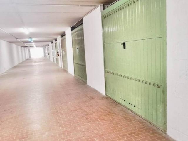 Box in vendita a Quartiere 5, Firenze