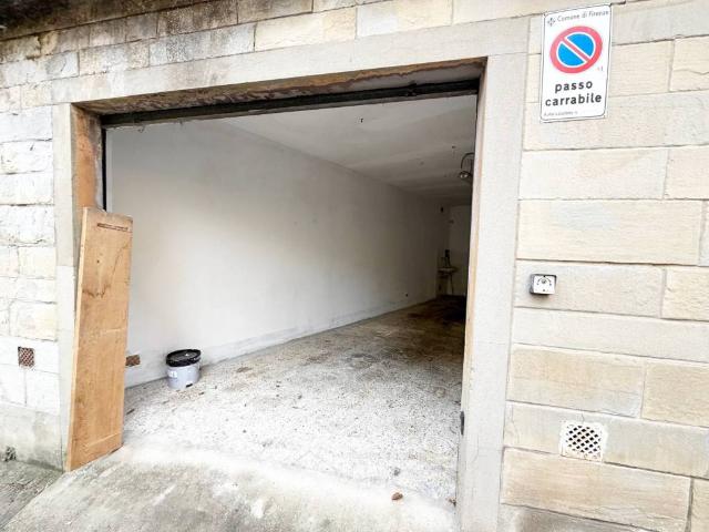 Box in vendita a Quartiere 5, Firenze