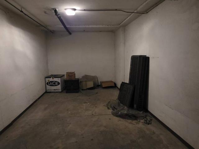 Box in vendita a Mantignano, Firenze
