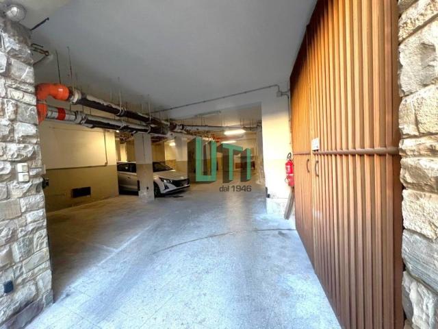 Box in vendita a Quartiere 3, Firenze