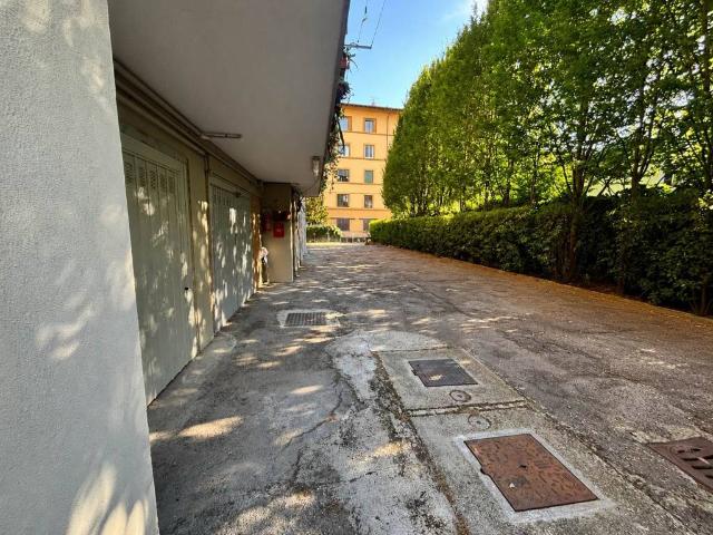 Box in vendita a Quartiere 4, Firenze