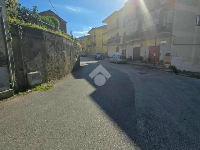 Box in vendita a Gaiano, Fisciano
