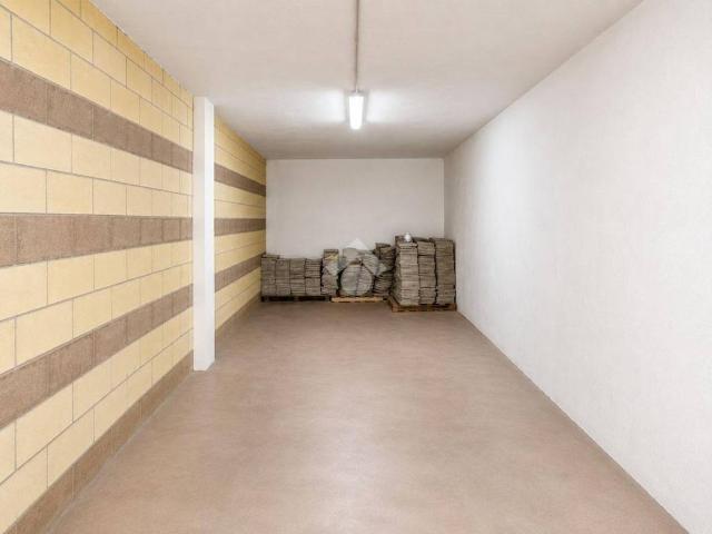 Box in vendita a Puglia, Foggia