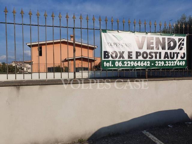 Box in vendita a Tor Lupara, Roma Capitale