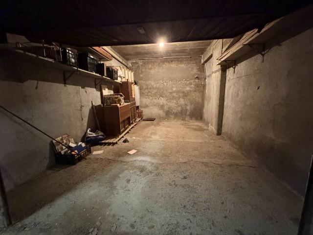 Box in vendita a Tor Lupara, Roma Capitale