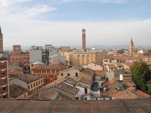 Box in vendita a Unione di Comuni della Romagna Forlivese, Quattro