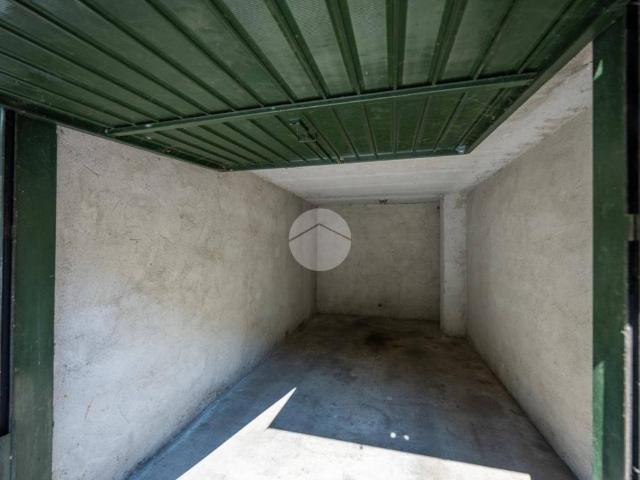 Box in vendita a Fossano, Cuneo
