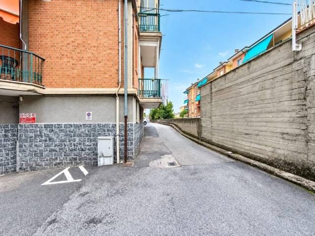 Box in vendita a Fossano, Cuneo