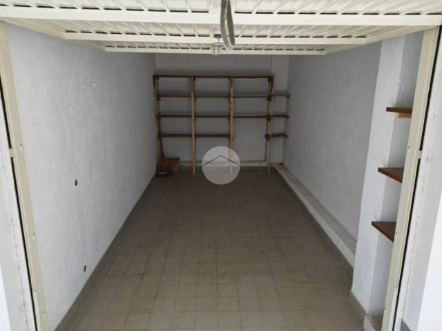 Box in vendita a Fossano, Cuneo
