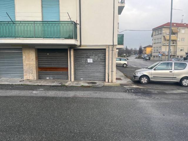 Box in vendita a Piemonte, Cuneo