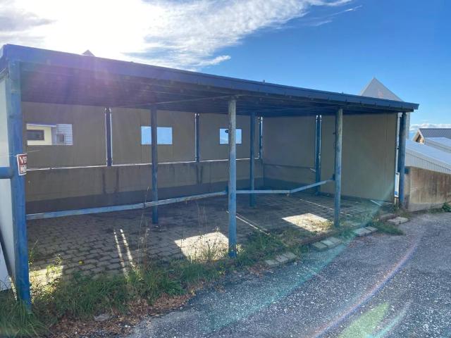 Box in vendita a Borgo Stalle Lunghe, Piemonte