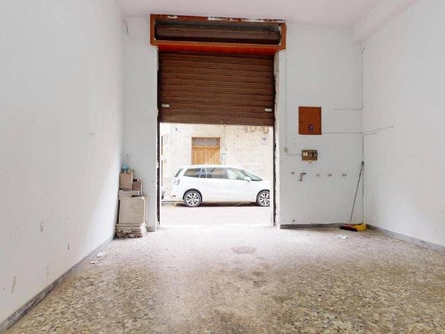 Box in vendita a Puglia, Brindisi