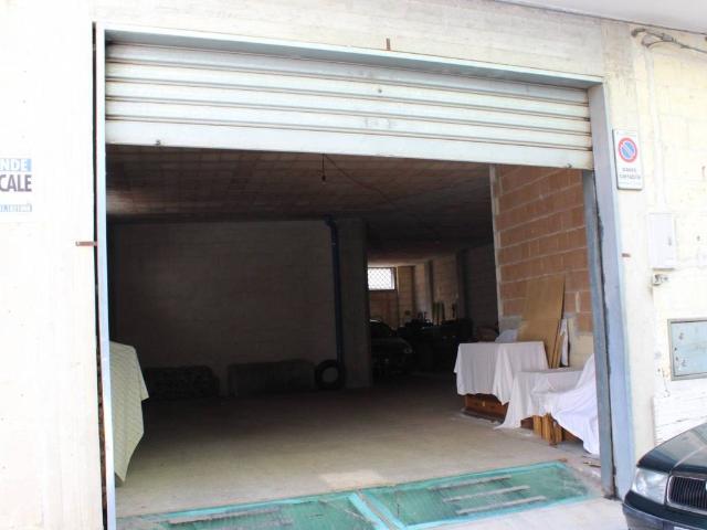 Box in vendita a Puglia, Brindisi
