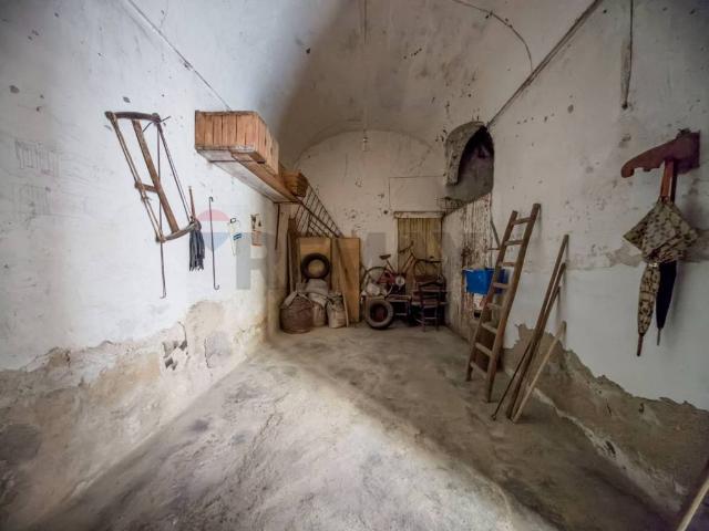 Box in vendita a Francofonte, Sicilia