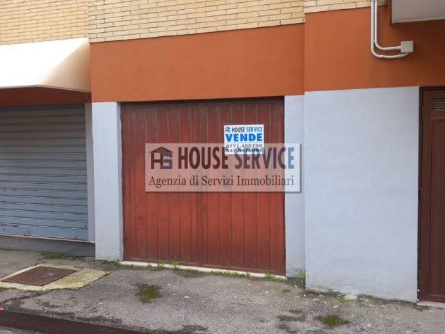 Box in vendita a Gaeta, Lazio