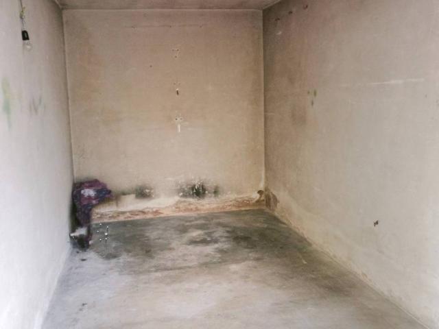 Box in vendita a Gallarate, Lombardia