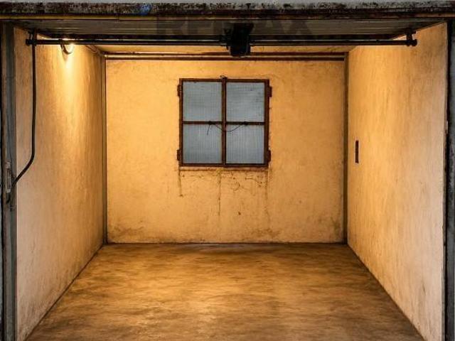 Box in vendita a Arnate, Gallarate