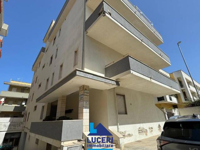 Box in vendita a Puglia, Lecce