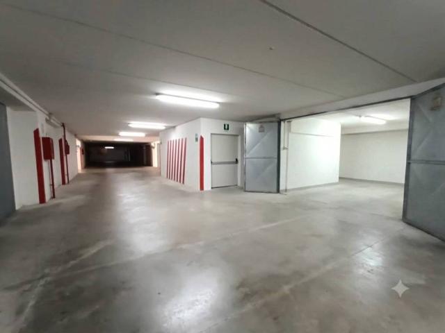 Box in vendita a Puglia, Lecce