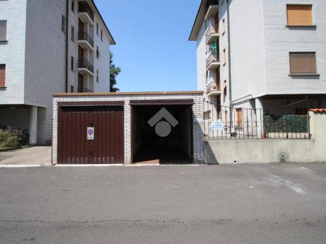 Box in vendita a Santa Maria Rossa, Garbagnate Milanese