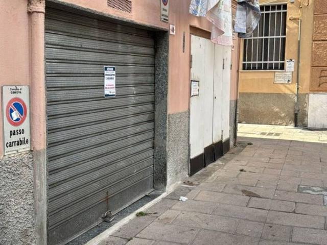 Box in vendita a Val Polcevera, Serra Riccò