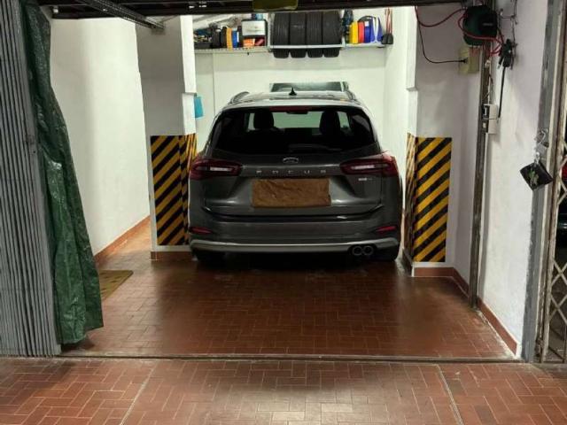 Box in vendita a Levante, Serra Riccò