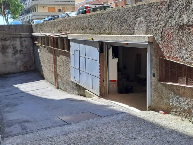 Box in vendita a San Teodoro, Genova