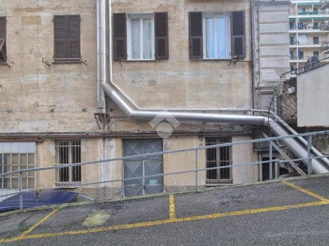 Box in vendita a Bassa Val Bisagno, Serra Riccò