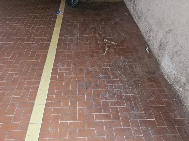 Box in vendita a Levante, Serra Riccò