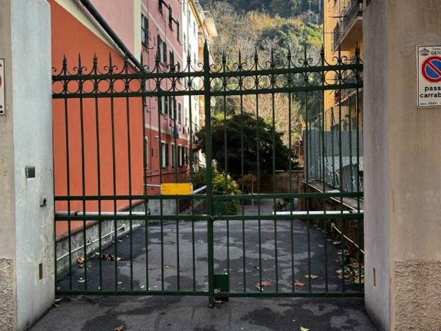 Box in vendita a Val Polcevera, Serra Riccò
