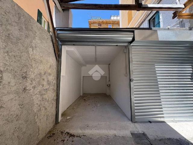 Box in vendita a Bassa Val Bisagno, Serra Riccò