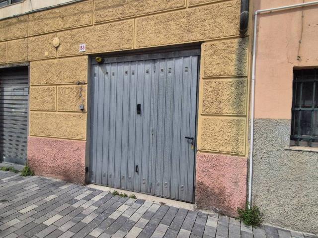 Box in vendita a Centro Ovest, Serra Riccò