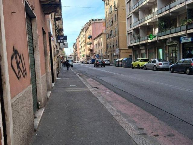 Box in vendita a Centro Ovest, Serra Riccò