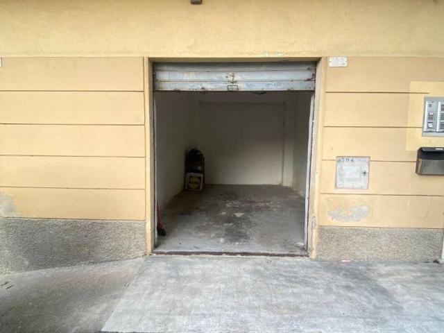 Box in vendita a Val Polcevera, Serra Riccò