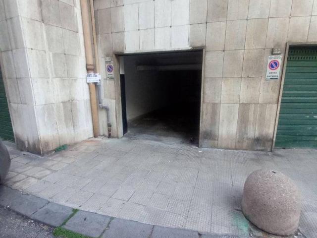 Box in vendita a Centro Ovest, Serra Riccò