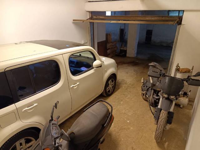 Box in vendita a Panigaro, Genova