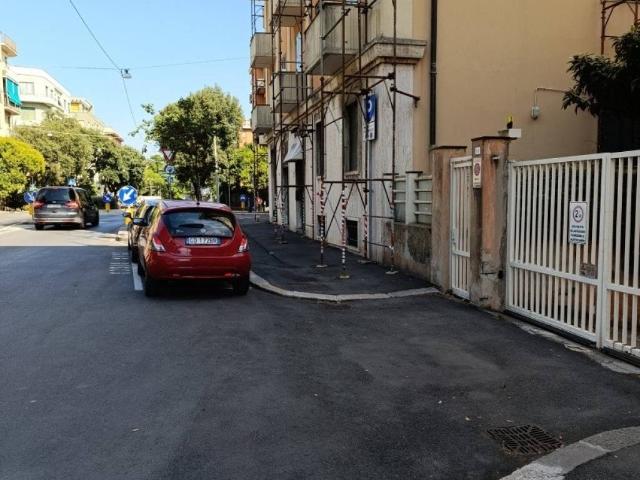 Box in vendita a Medio Levante, Serra Riccò