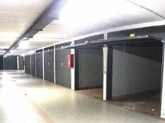 Box in vendita a Medio Levante, Serra Riccò
