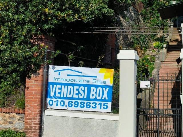 Box in vendita a Ponente, Serra Riccò