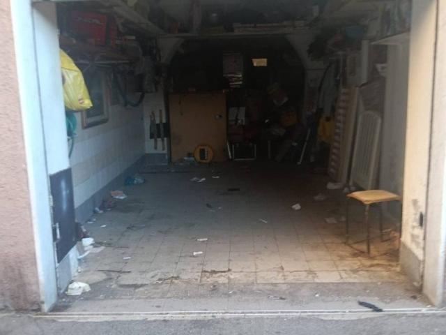 Box in vendita a Campasso, Genova